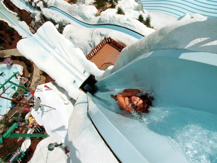 Summit Plummet is one of the tallest water slides in the United States.