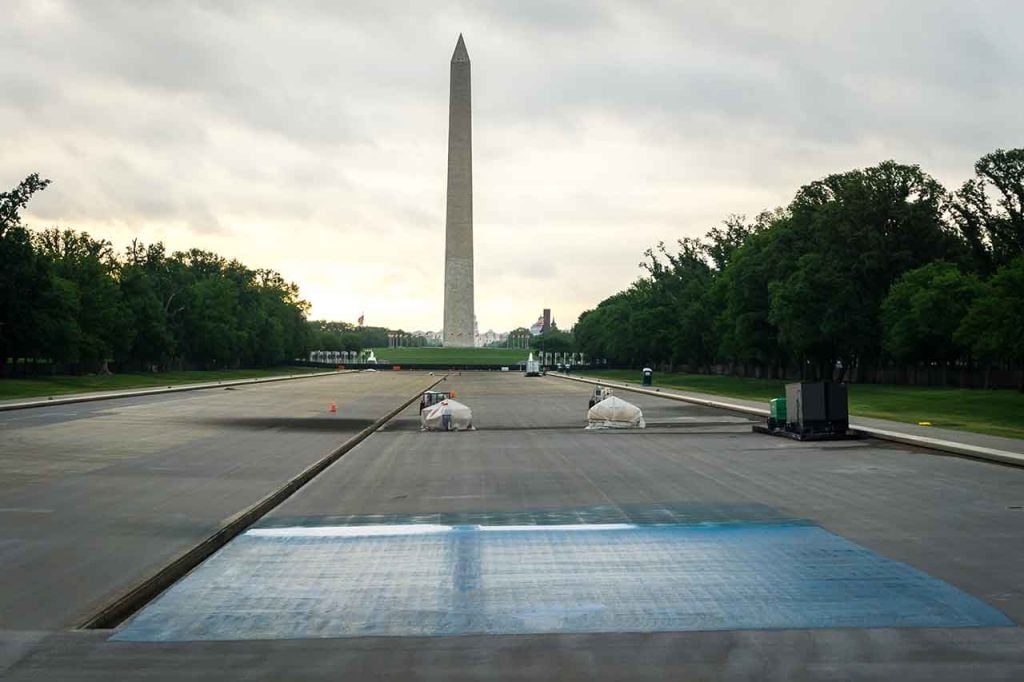 Critics are sounding off because of a $13.1 million dollar no-bid contract awarded to restore the Lincoln Memorial Reflecting pool.