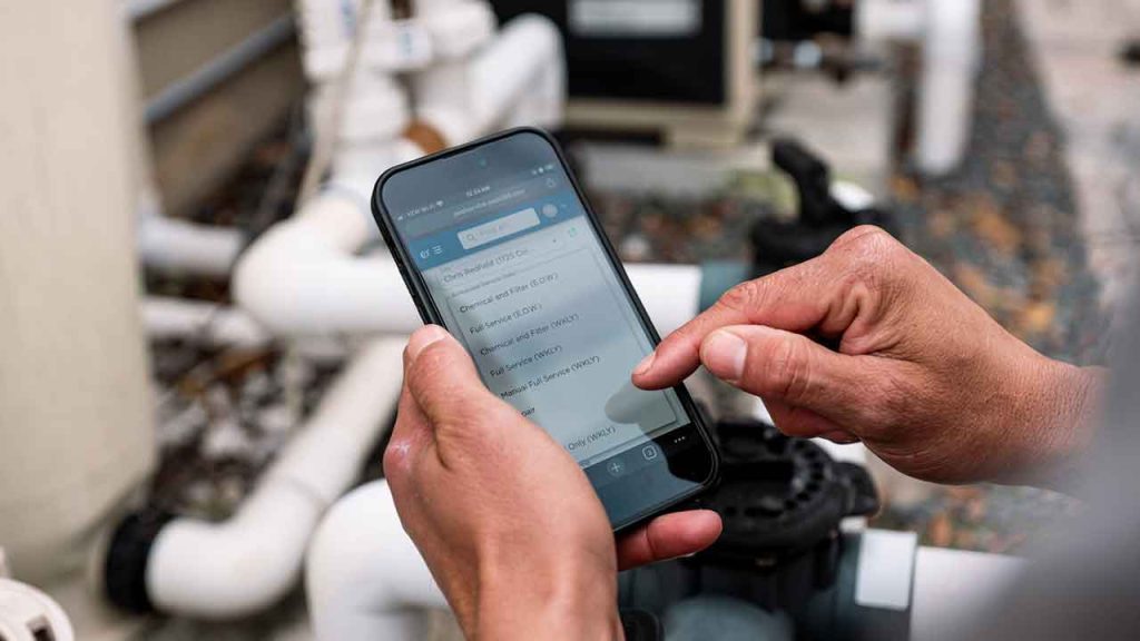 Connecting the entire custom journey with Pool360 PoolService